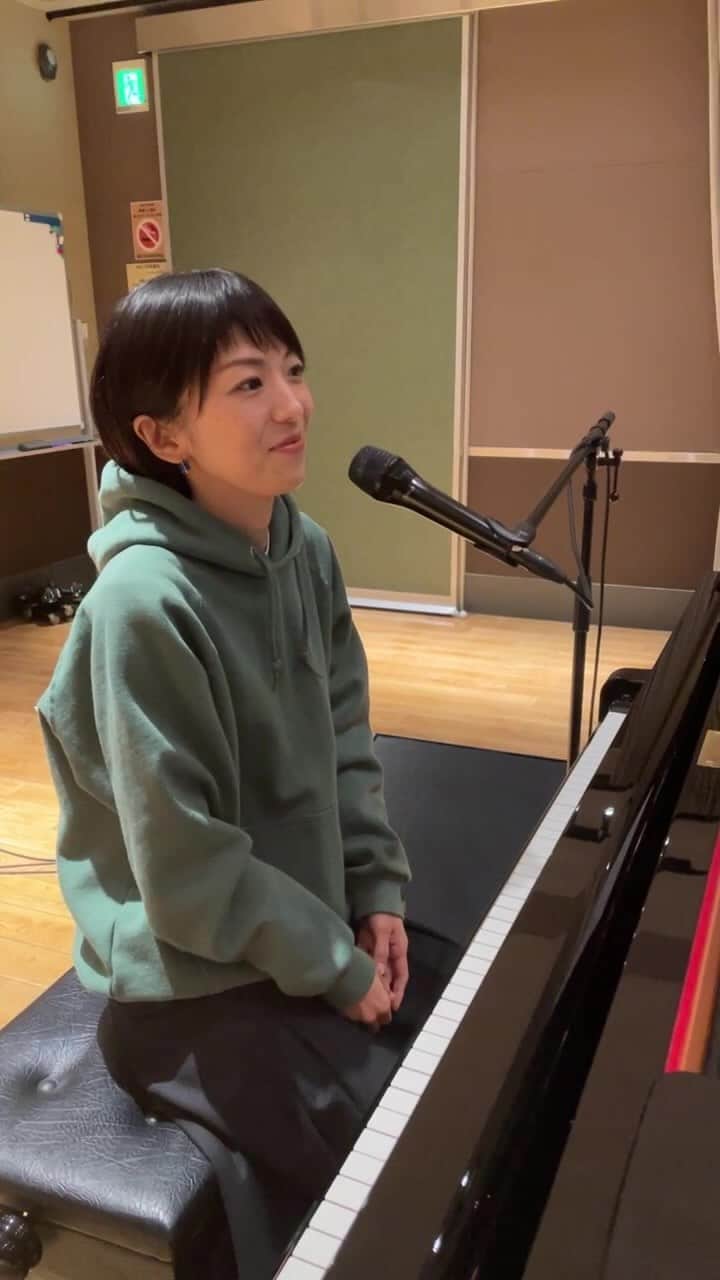 熊木杏里のインスタグラム：「12/12 大手町三井ホール ライブ開催！ 来場者限定 抽選企画も✨」