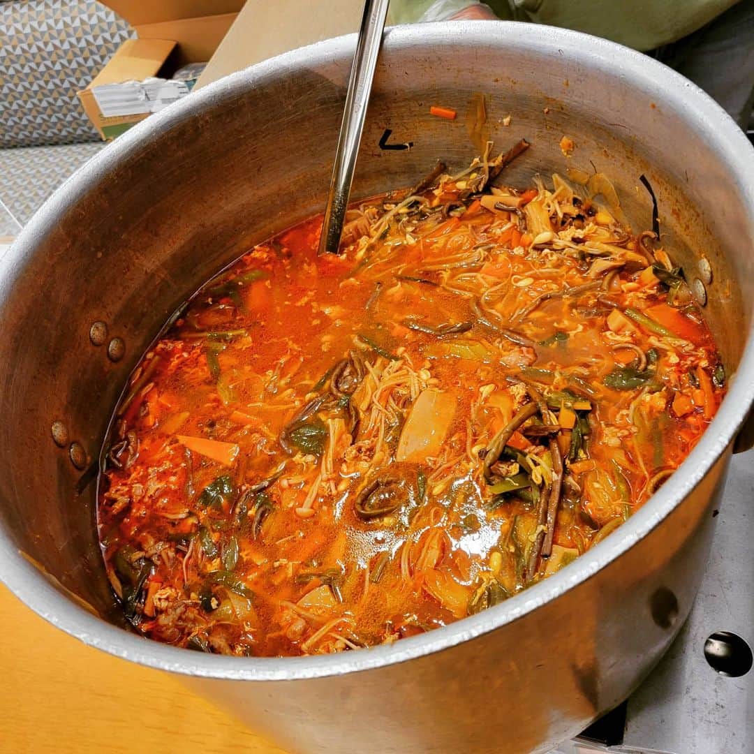 最愛のインスタグラム：「今日の夕食に... ユッケジャンスープが！  あったかくて幸せ🧡  #最愛ドラマ #tbs #第9話12月10日夜10時」