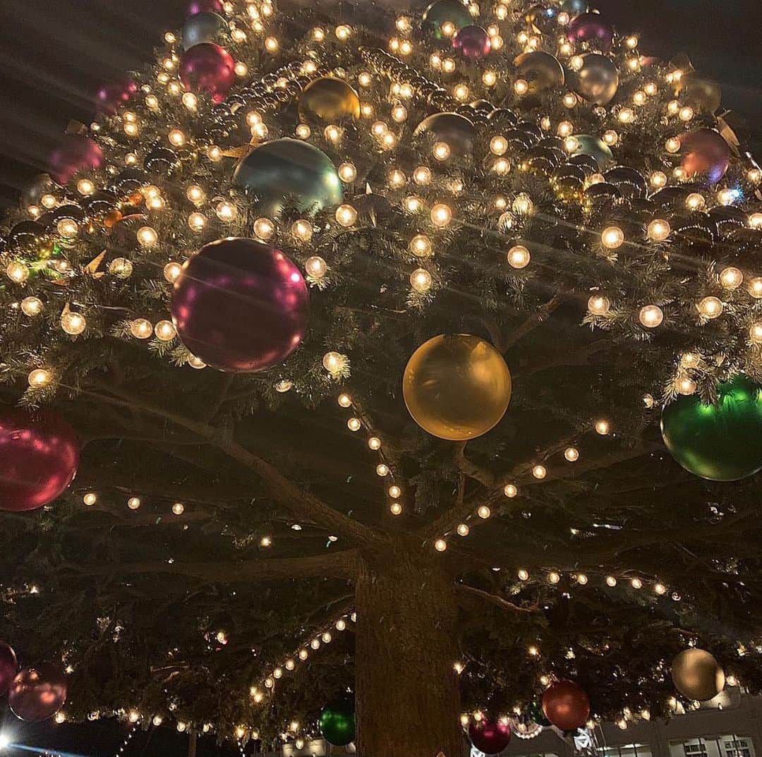 _lulushuのインスタグラム：「christmas mood ..🎄♡」