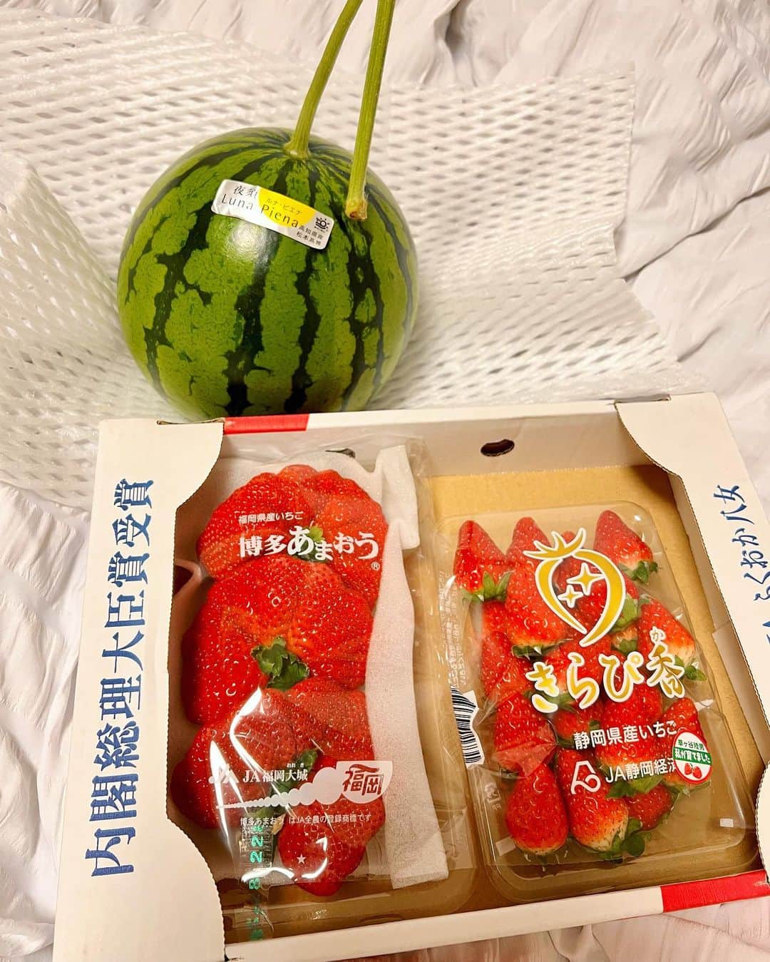 桃乃木かなのグルメインスタ