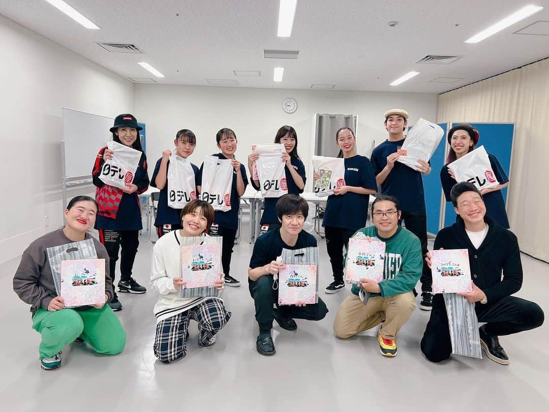 ガンバレルーヤさんのインスタグラム写真 ガンバレルーヤinstagram イッテqダンス部すごく楽しかったです Kanaboon の皆さん本当にありがとうございました ブイッ 世界の果てまでイッテq ダンス部 Kanaboon さん 内村光良