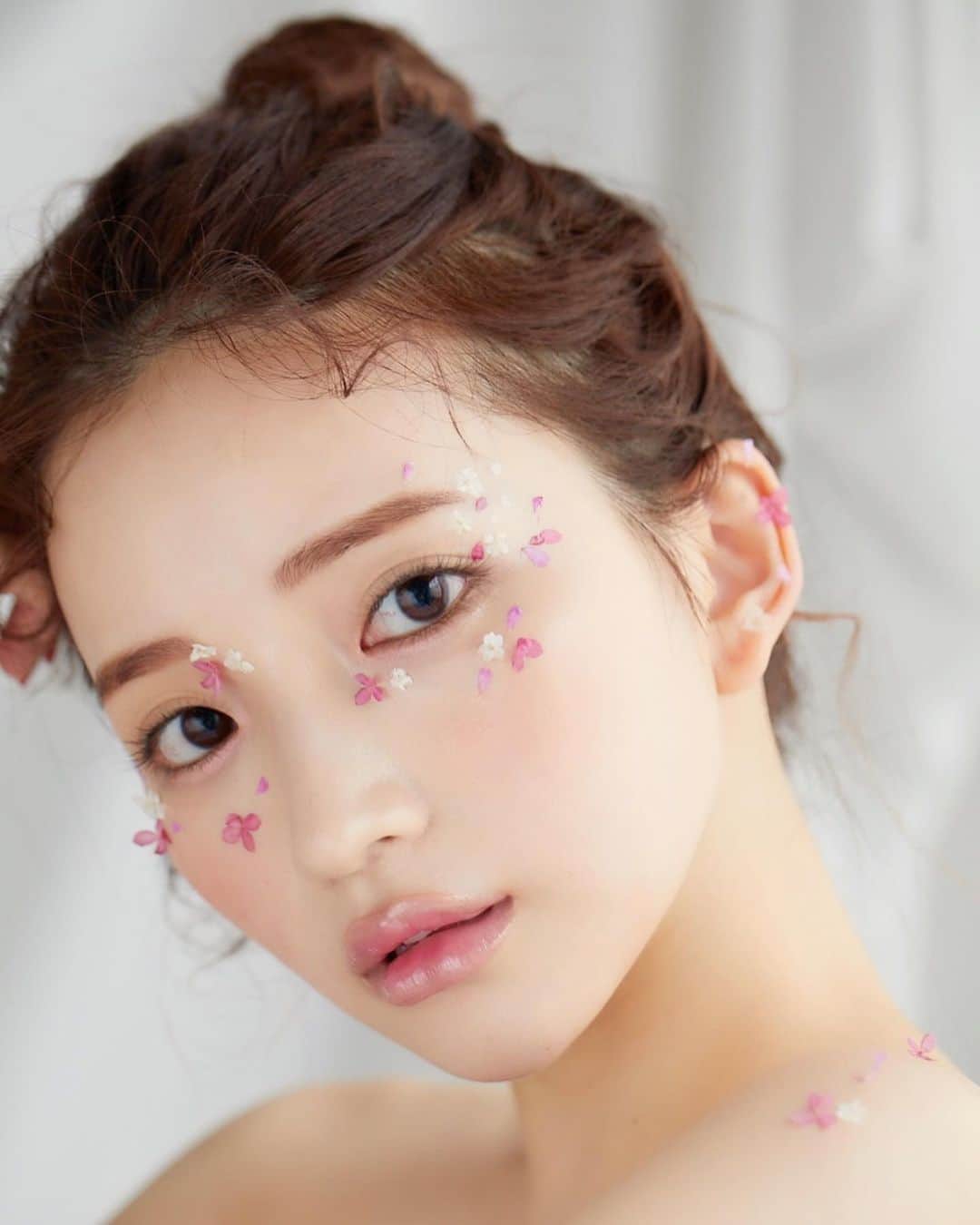 南りほのインスタグラム：「🌸🌼スタイルブックの未公開写真📚🌼🌸」