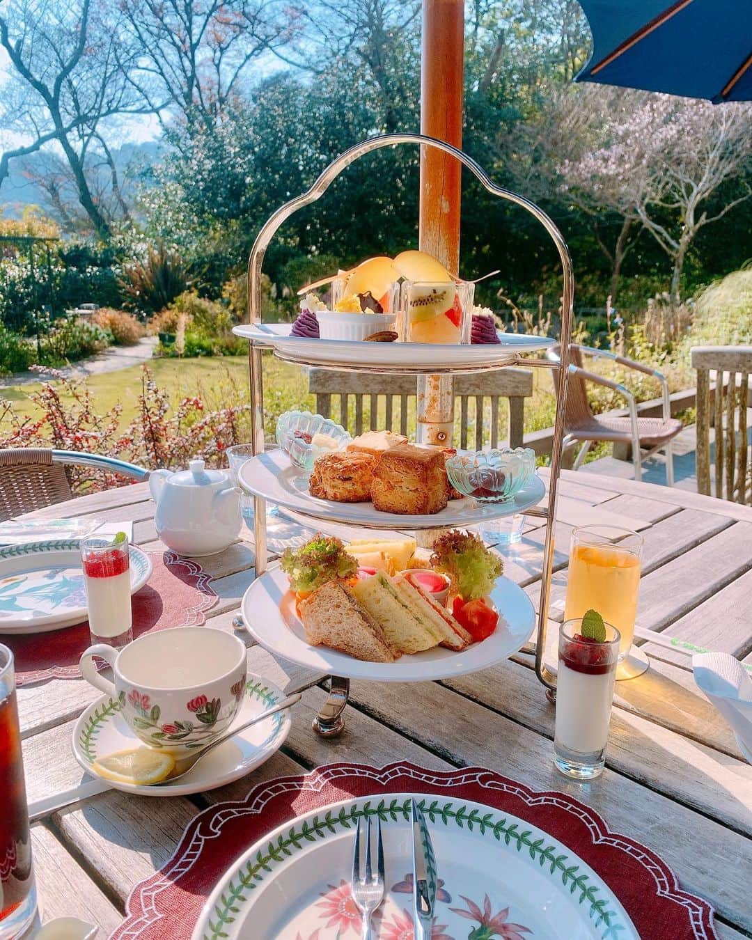 赤松麻里菜のグルメインスタ