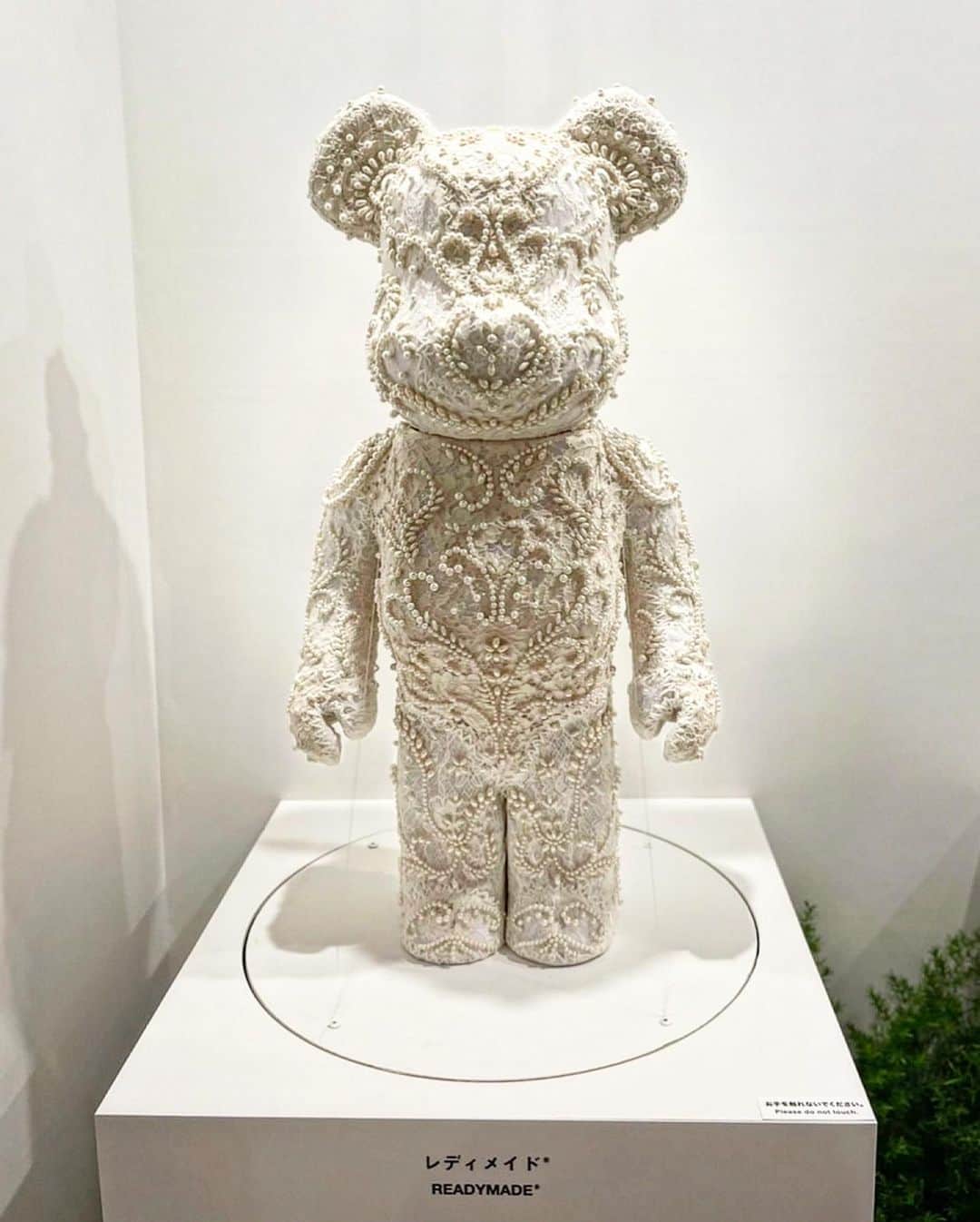 細川雄太のインスタグラム：「BE@RBRICK WORLD WIDE TOUR3  CONGRATULATIONS @medicom_toy  MEDICOM TOY 25th  BE@RBRICK 20th」