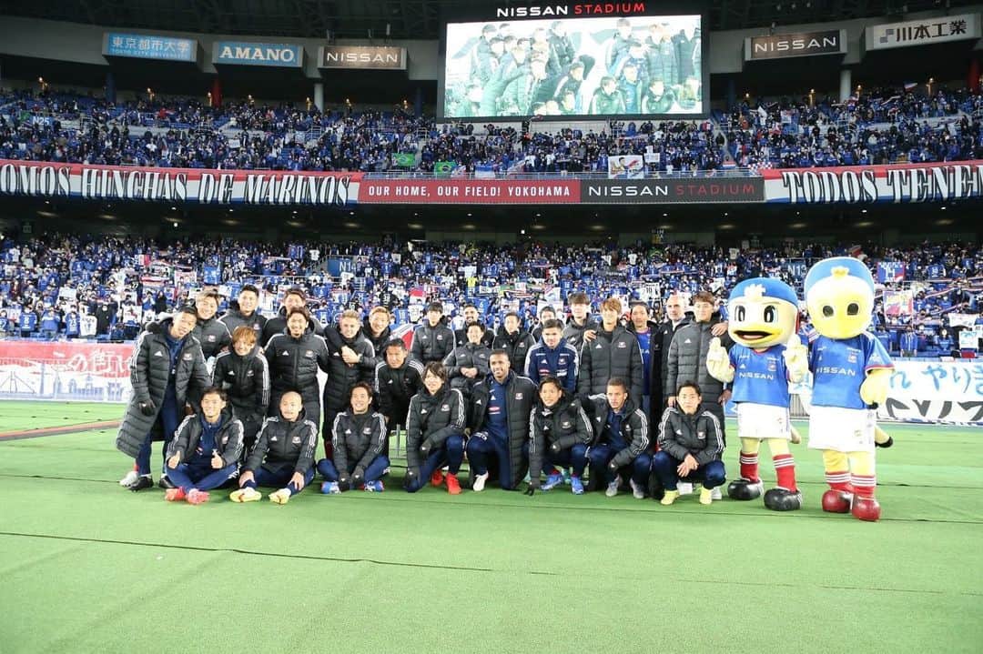 天野純のインスタグラム：「2021シーズン終了。 たくさんのご声援ありがとうございました。 そして、この仲間達と本気でタイトルを目指して過ごした1年間は、本当に充実した日々になりました。  #AJ14 #感謝」