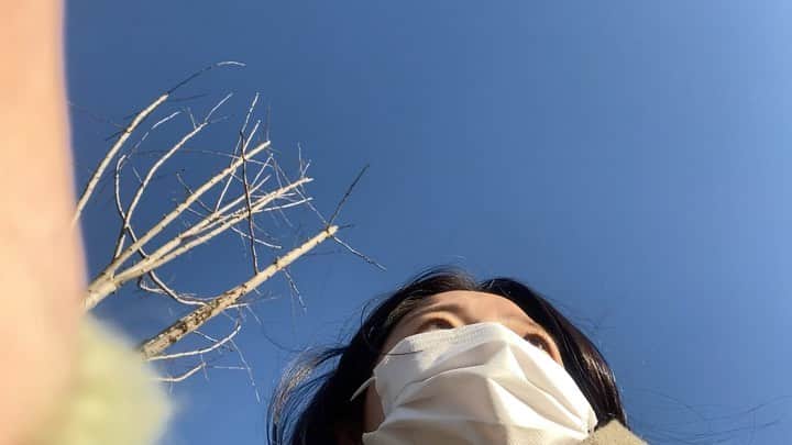 イ・ハウンのインスタグラム：「🕊」
