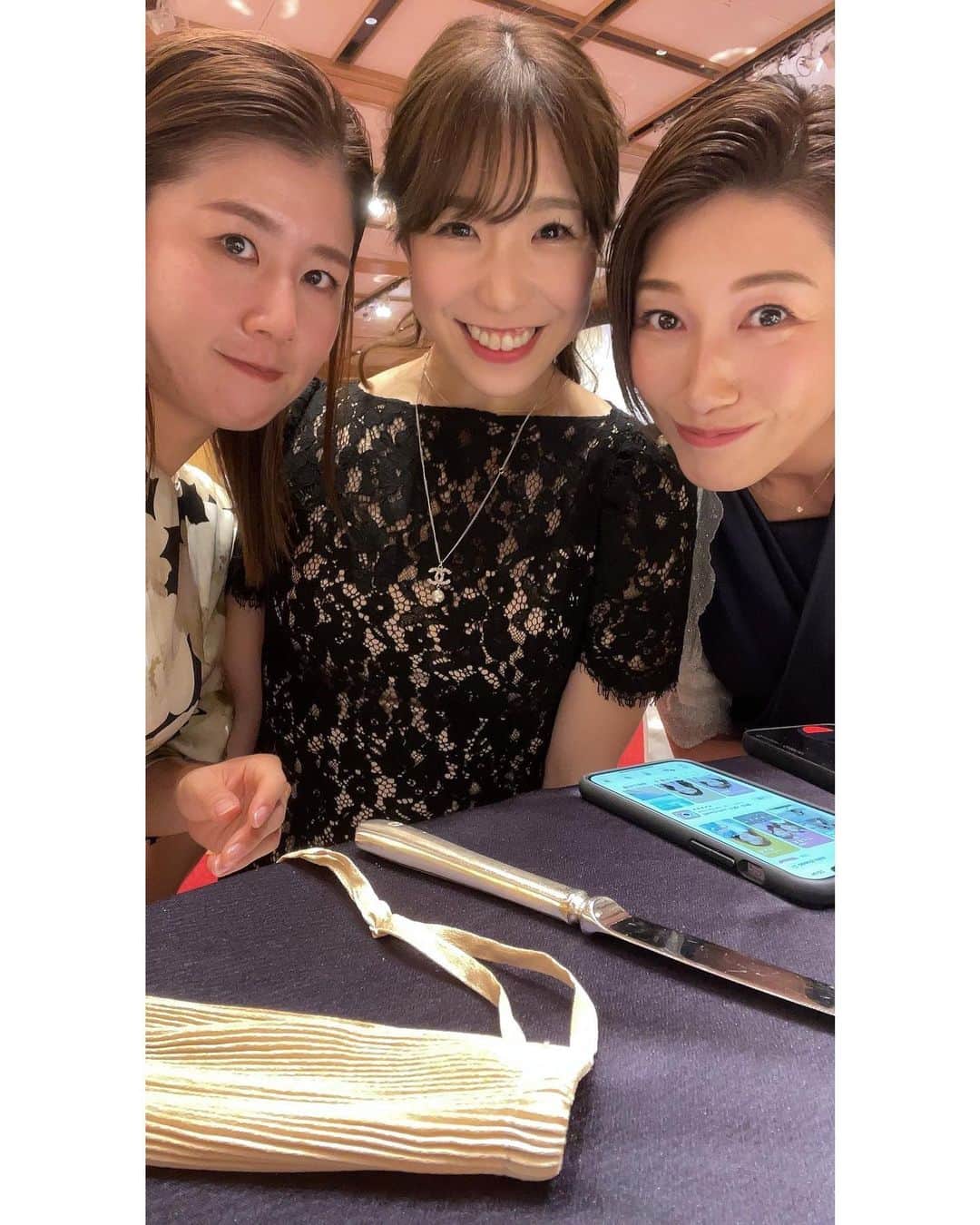 のインスタグラム：「ㅤ 　 　 　 　 おもしろい人しか いなかった🧡🧡」