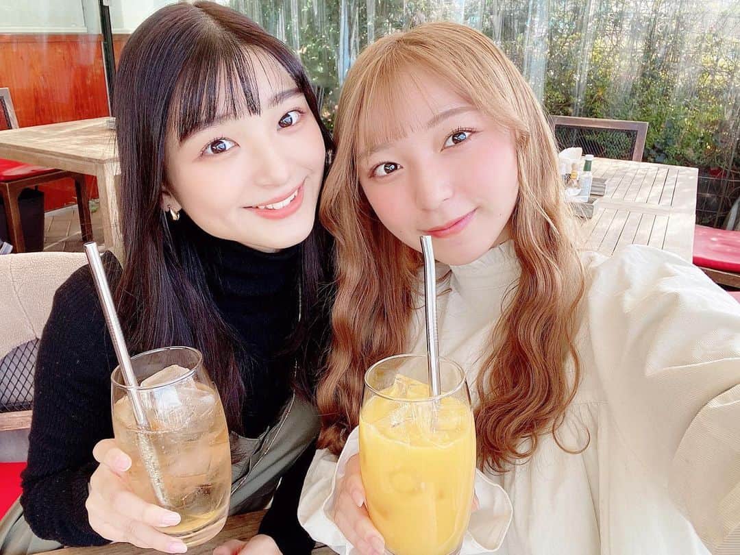 塩川莉世のインスタグラム：「ずっと変わらない大好きなうらら✴︎アイドル始めたのびっくりしたはやく見に行きたい😇💗」