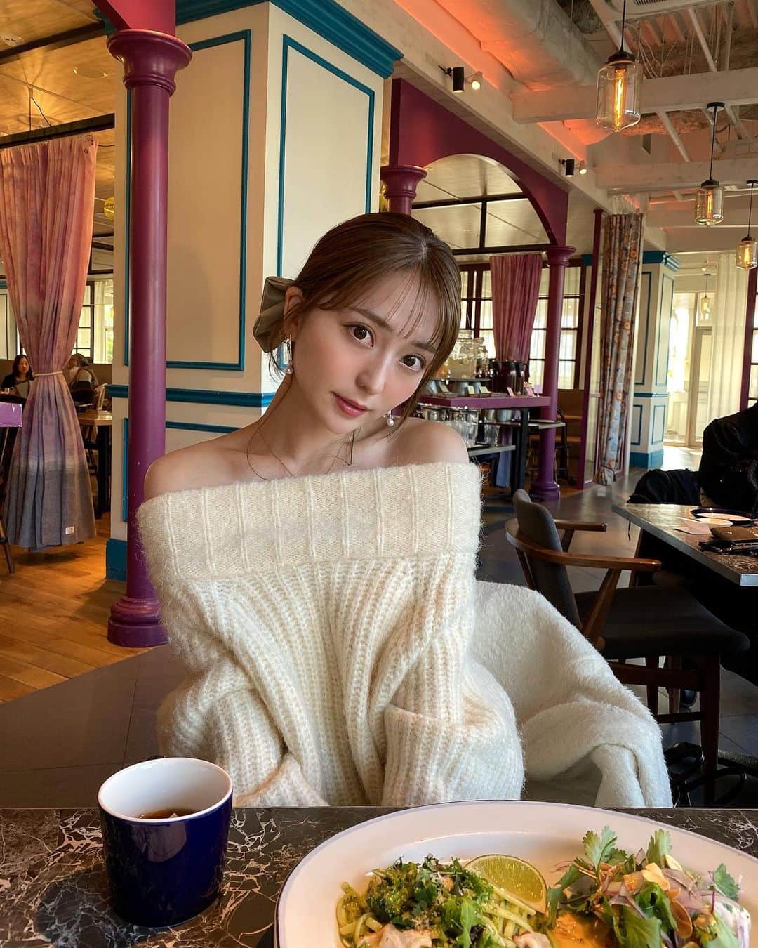 堀尾実咲のインスタグラム：「可愛いお店☺️💕💐  #shirononiwa #ebisu #ebisucafe #ebisulunch #cafestagram #dazzlin #darich #eimyistoire #zara #シロノニワ #恵比寿グルメ #恵比寿カフェ #恵比寿ランチ #カフェ巡り #カフェ部 #カフェ活 #カフェスタグラム #おしゃれカフェ #映えカフェ #ダズリン #ダーリッチ #エイミーイストワール #ザラ」