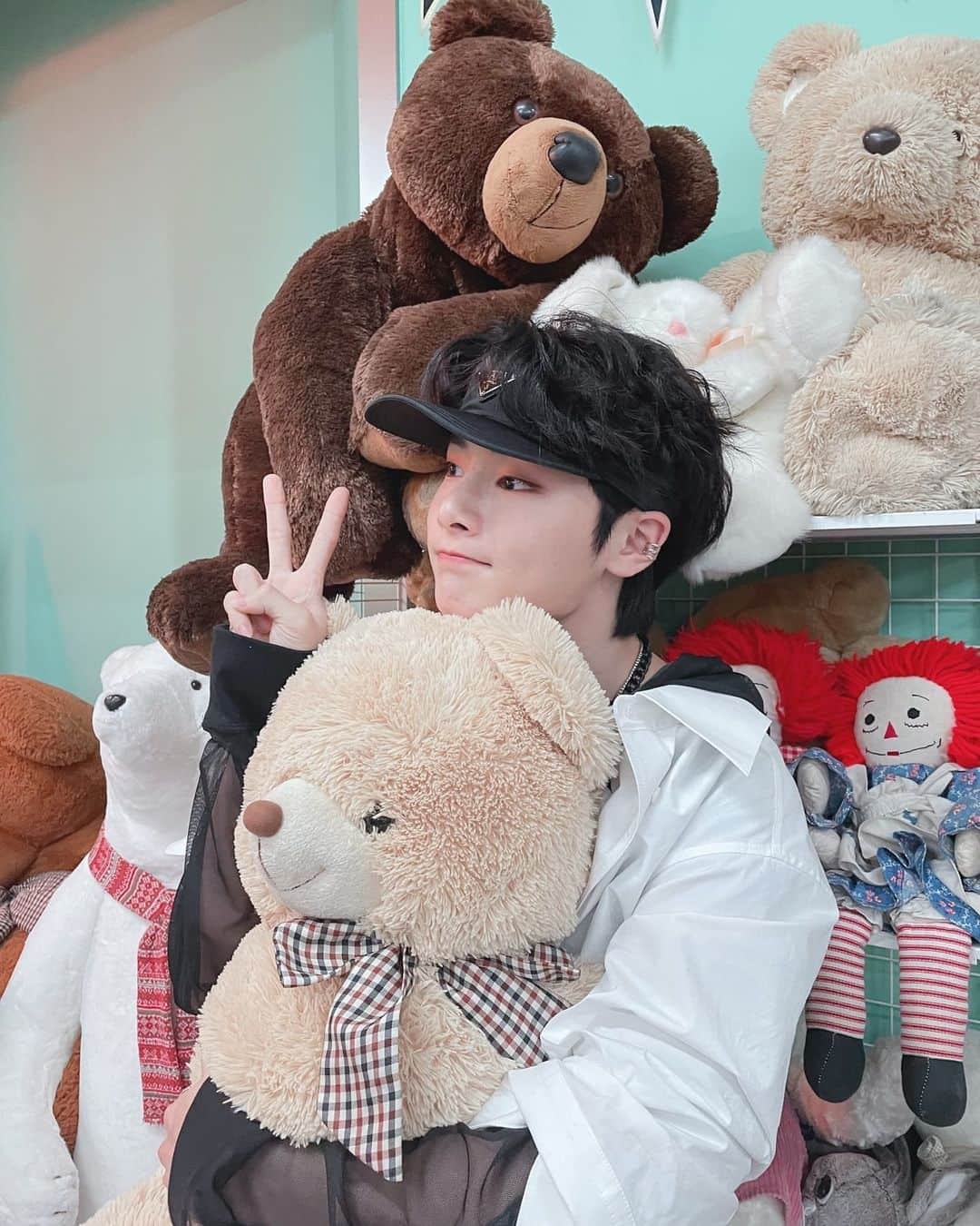 Stray Kidsさんのインスタグラム写真 - (Stray KidsInstagram)「Doll💕 #StrayKids#STAY#IN스타그램#🦊」12月7日 18時55分 - realstraykids