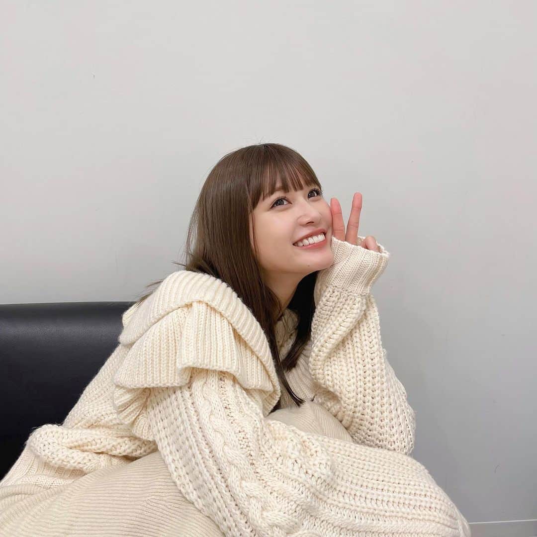生見愛瑠さんのインスタグラム写真 - (生見愛瑠Instagram)「すまいるる ~。」12月7日 19時53分 - meru_nukumi
