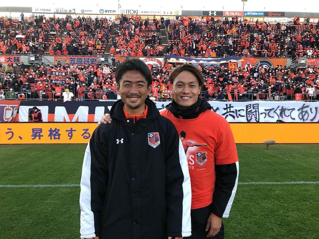 のインスタグラム：「😄🤝  本当にお疲れ様でした！」