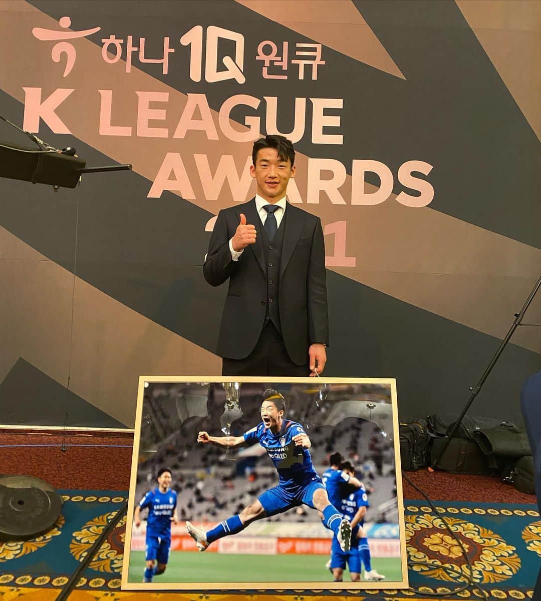 キム・ミヌのインスタグラム：「베스트 포토상 📸🤣 멋진 사진 감사합니다!」
