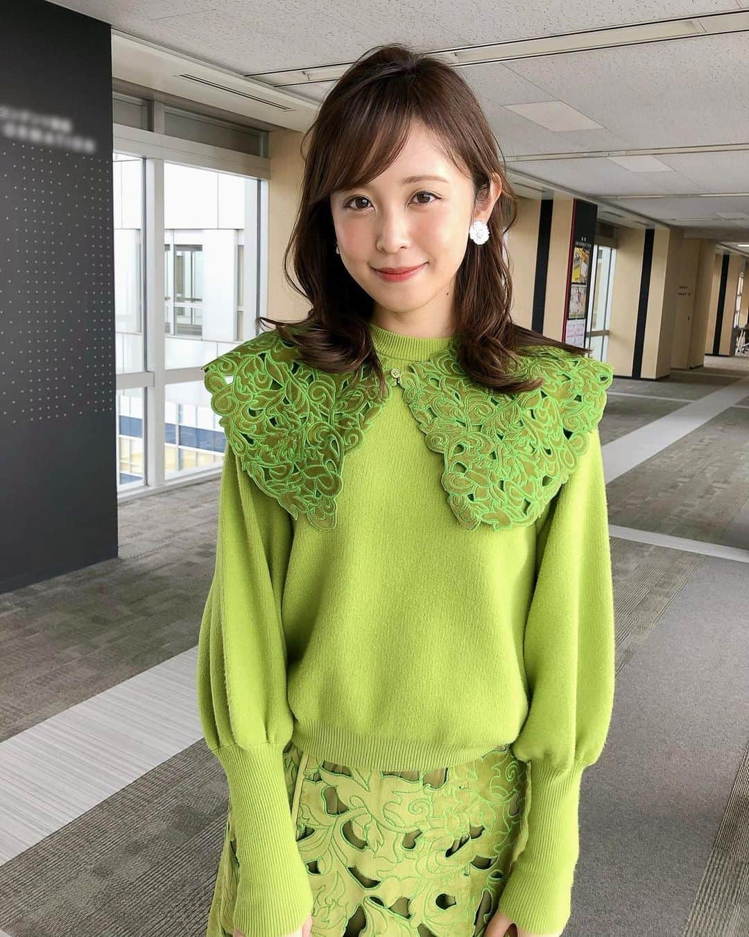 久慈暁子さんのインスタグラム写真 - (久慈暁子Instagram)「* みどり🧚🏻👒💚 * #衣装　 #つけえり #口紅茶色っぽくしてみた」12月7日 23時12分 - kuji_akiko