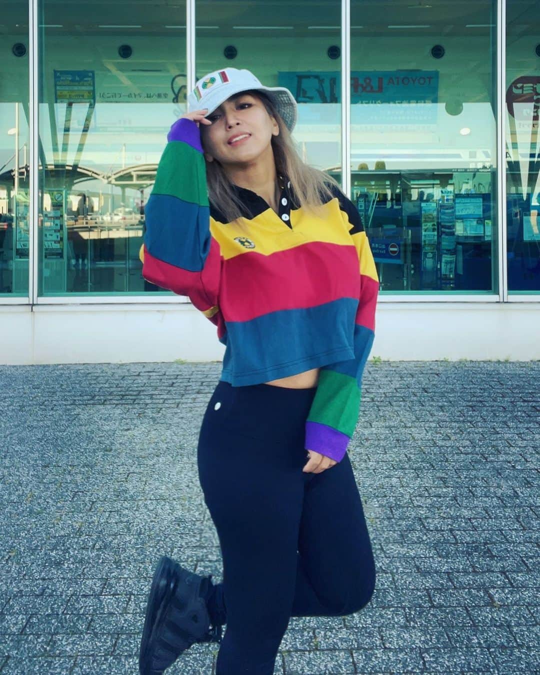 MINMIのインスタグラム：「its my birthday ❤️ 写真は徳島空港ですがw」