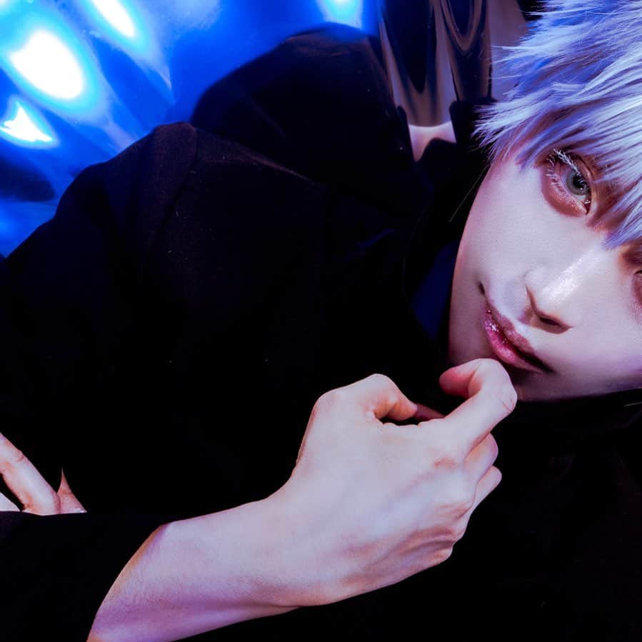 LOSTのインスタグラム：「Happy Birthday to gojo！ 12.07  photo thx taotie  #gojosatoru #cosplay #jujutsukaisen」