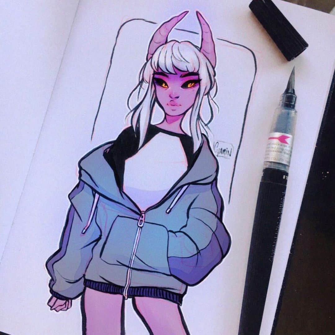 Laura Brouwersさんのインスタグラム写真 - (Laura BrouwersInstagram)「🔪 demon gf 🔪 swipe to see the first drawing i ever did of her and the sketchhh✨ she’s come such a long way 👁 hoodie stealing succubus at your service !」12月8日 2時32分 - cyarine