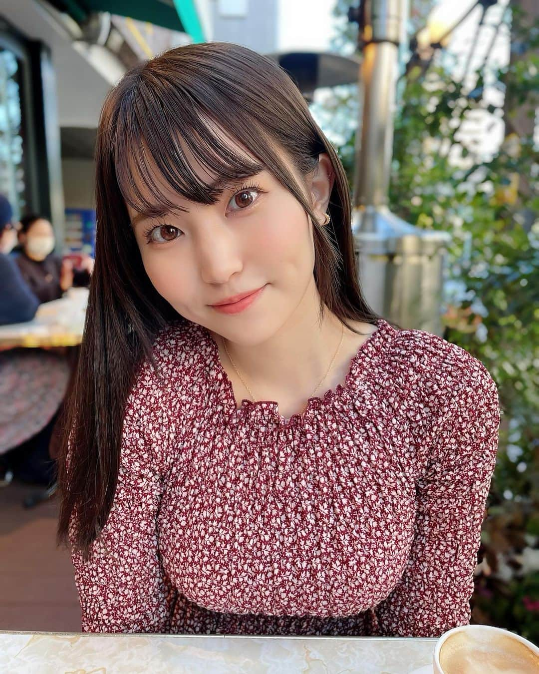 坂東遥さんのインスタグラム写真 - (坂東遥Instagram)「🧸🥤🎈  最近YouTubeで 洋服の収納術の動画見るのに ハマってて  クローゼットの中をぴっちりがっちり 収納できるようにがんばってる、、☺︎  A型だからめっちゃ 整理整頓とか 綺麗にしたくなるタイプの人間💭  忙しくなると 洋服脱ぎちかしたまんまにしちゃうし 洗濯物溜めちゃうからその辺は大変🤧🤧」12月8日 12時35分 - b.haruka1103