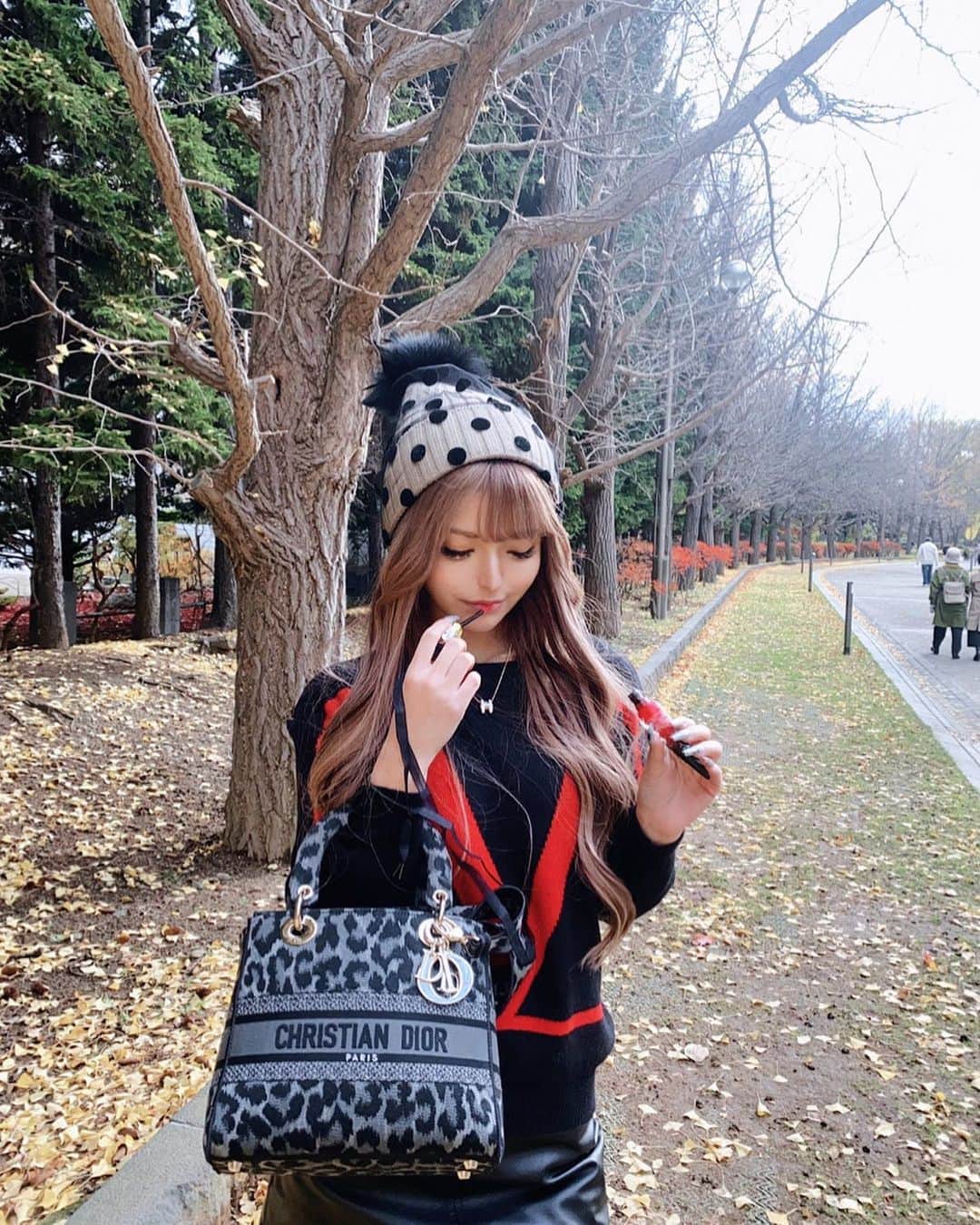アンジェリカのインスタグラム：「💋💋💋 . 早くまた旅行行きた～い👶🏻 次はどこ行こうかな🦀❤︎‪𐤔𐤔‬‪𐤔‪  🦀の絵文字ハマった~ . ❤️❤️❤️」