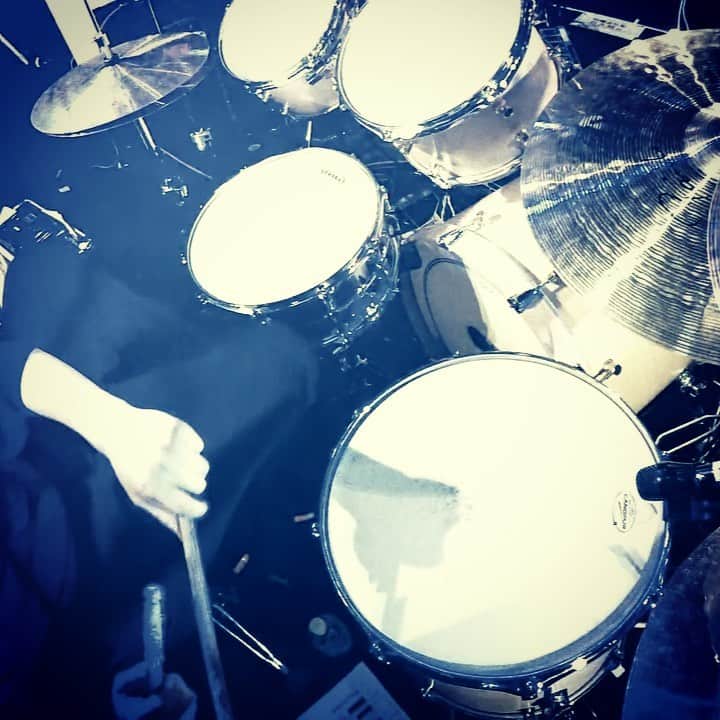 山本晃紀のインスタグラム：「at Nagoya JAMMIN’ on December 6, 2021 一時閉店するJAMMIN’でライブでした 良い対バンが多くてここでたくさん印象に残るライブを見たなー… 復活を心から楽しみにしています #jammin  #liteband #drumcam #drumstagram #canopus #paiste #drum #drums #drummer #drumlife」