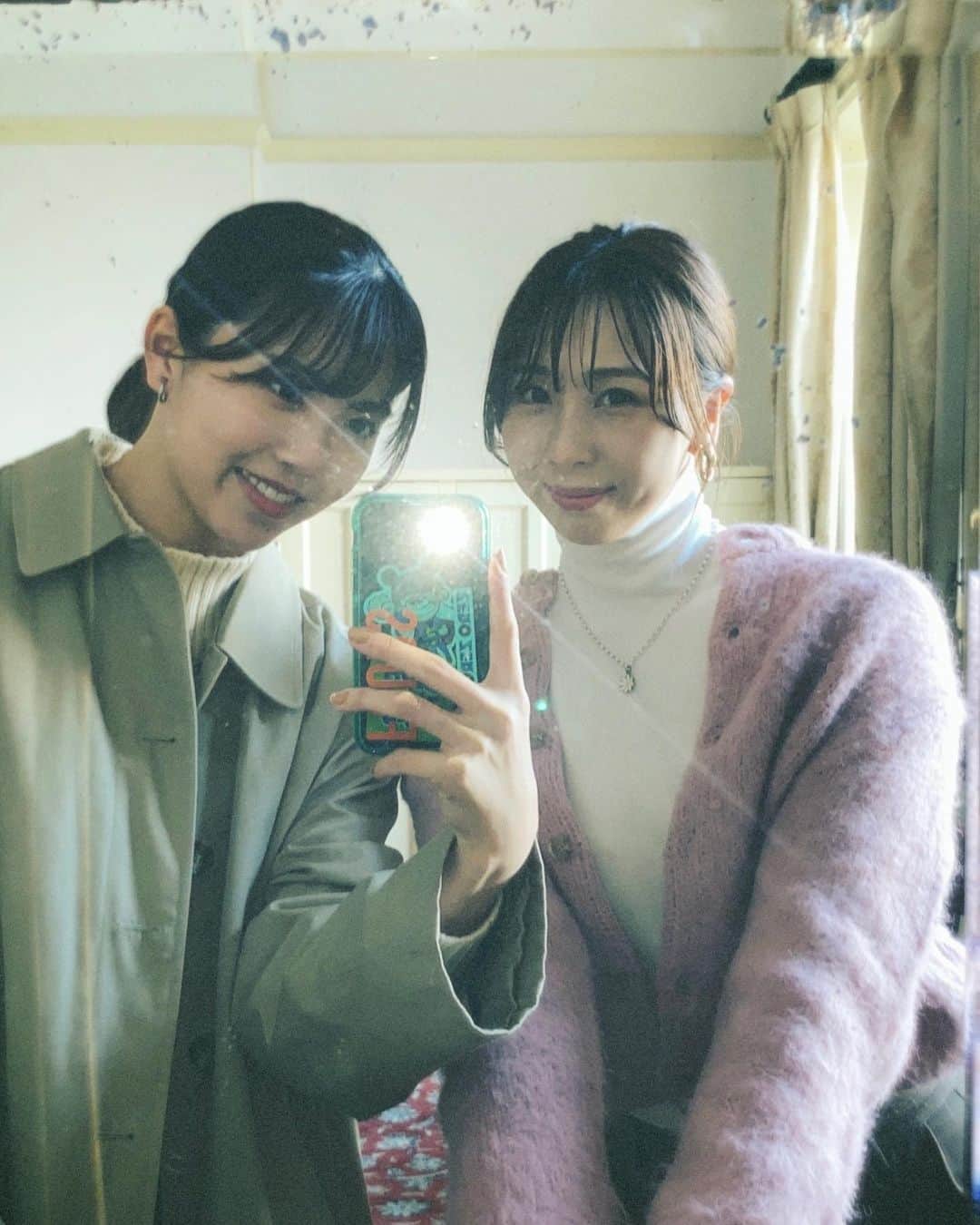 彩香のインスタグラム：「＊ 旧イギリス領事館 歴史を感じられて、さらにとてもお洒落でワクワクが止まりませんでした！！レトロな雰囲気が最高に魅力的👒 ＊ ＊ ＊ #旧イギリス領事館 #函館 #はこだて #旅 #函館観光 #函館カフェ #函館国際観光コンベンション協会」