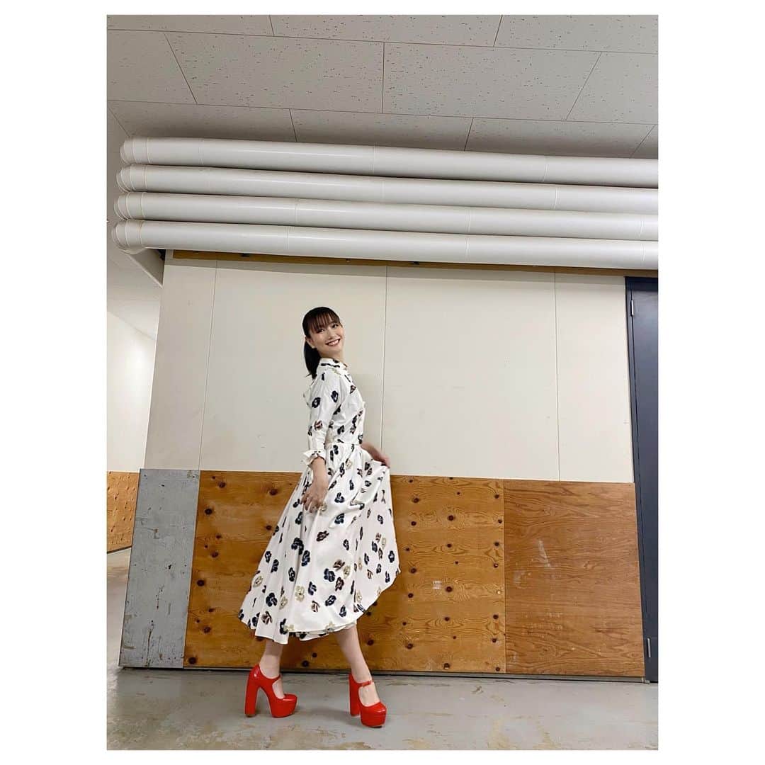 大塚愛さんのインスタグラム写真 - (大塚愛Instagram)「おかわりChime  AIO　#fendi  #ワンピース #dress  #miumiu  #パンプス　 #靴 #fashion」12月9日 18時00分 - aiotsuka_official
