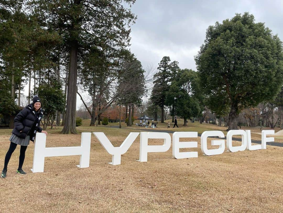 紺野ゆりさんのインスタグラム写真 - (紺野ゆりInstagram)「⛳️ 「HYPEGOLF INVITATIONAL IN JAPAN2021」  同じ事務所の肥野さんとあやかちゃんと☆ 2枚目はPXGの代表のJOEさんと。  PXGのアイアンとパターを試打ラウンドさせてもらったけどとても打ちやすく打感が良かったです☺️✨  #yurigolf🦋  #hypegolfjapan #pxg#pxggolf#pxgapparel #hypebeast#hypegolfinvitational#hypegolf golfswing#ゴルフスイングゴルフ女子#골프#골프스윙#골프여자」12月9日 19時20分 - yuri_konno_official