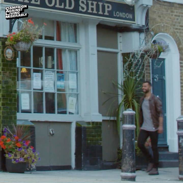 アシュリー・コールのインスタグラム：「"I feel quite lucky to have found East End Phoenix."  I headed back to East London to meet Steve and his team, East End Phoenix, an LGBTQ+ team set up to offer players a comfortable place to play football.  I’ve been part of dressing rooms where it felt like one big family and the environment Steve has created for this team feels exactly like that. It’s amazing what it can do for individuals on and off the field 🙌🏼  #MoreThanAGame #Caringunited @calmzone @carlinguk」