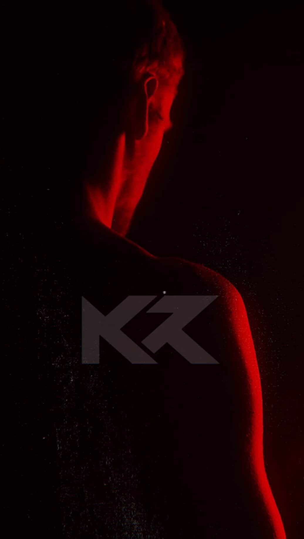 ケン・ロックゼンのインスタグラム：「🚨We are LIVE 🚨  KenRoczen.com  Today marks the first of a few limited and unique drops I have in store for you all.   They will be spread out over the year and each will incorporate a collab with a dope Artist or Brand. Bringing in these insanely talented Artists let me express myself through art, and I’m excited to share that with you all.   Here I worked with the incredibly talented @nevermade — we whipped up something dope to get you excited for the start of the 2022 season.」