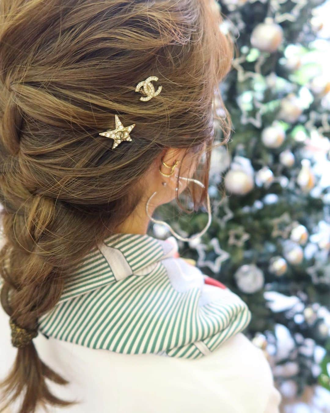 Mai Wakimizuのインスタグラム：「一目惚れしたヘアアクセ♡思いもよらぬ嬉しいpresent♡ #chanel」