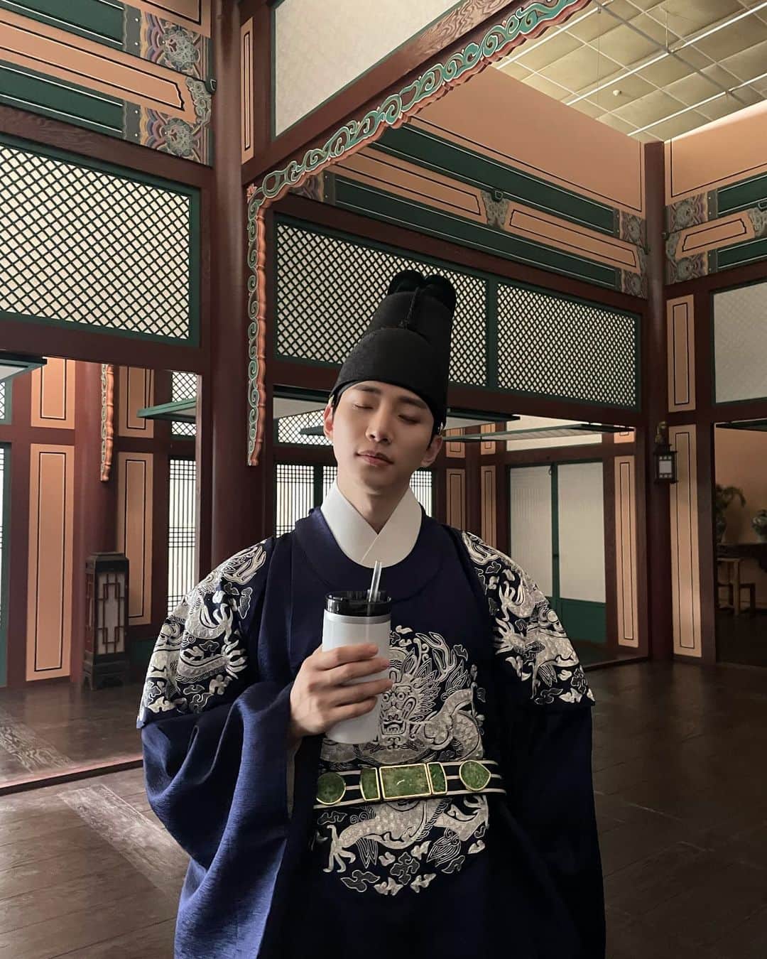 ジュノ のインスタグラム：「금토950 끝동타임😗」