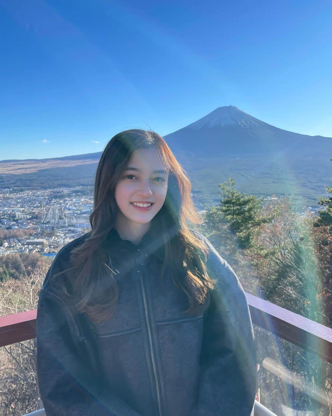 大峰ユリホさんのインスタグラム写真 - (大峰ユリホInstagram)「富士山綺麗だった🗻」12月10日 20時21分 - lespros_yuriho