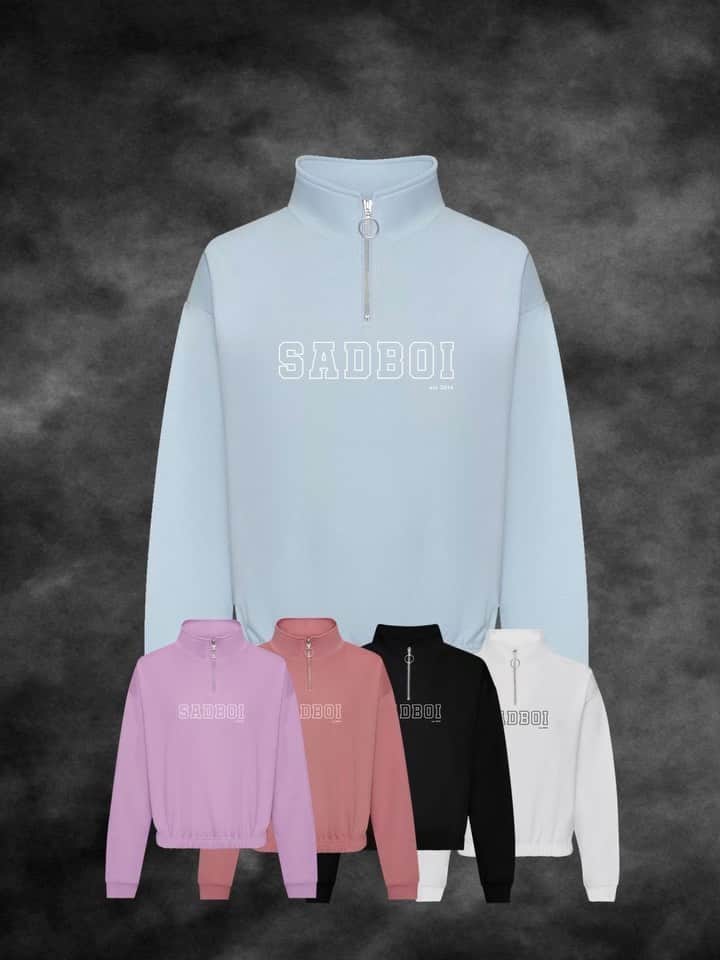 Bars and Melodyのインスタグラム：「OUR BIGGEST MERCH DROP YET!!! 🚀  We’ve just dropped 90+ new items over on the @sadboi_corp web store just in time for Christmas 🎄  Click the link in bio to shop our full collection 💥  (Due to items being made to order, please allow 1 week for delivery)   Be fast 💨」