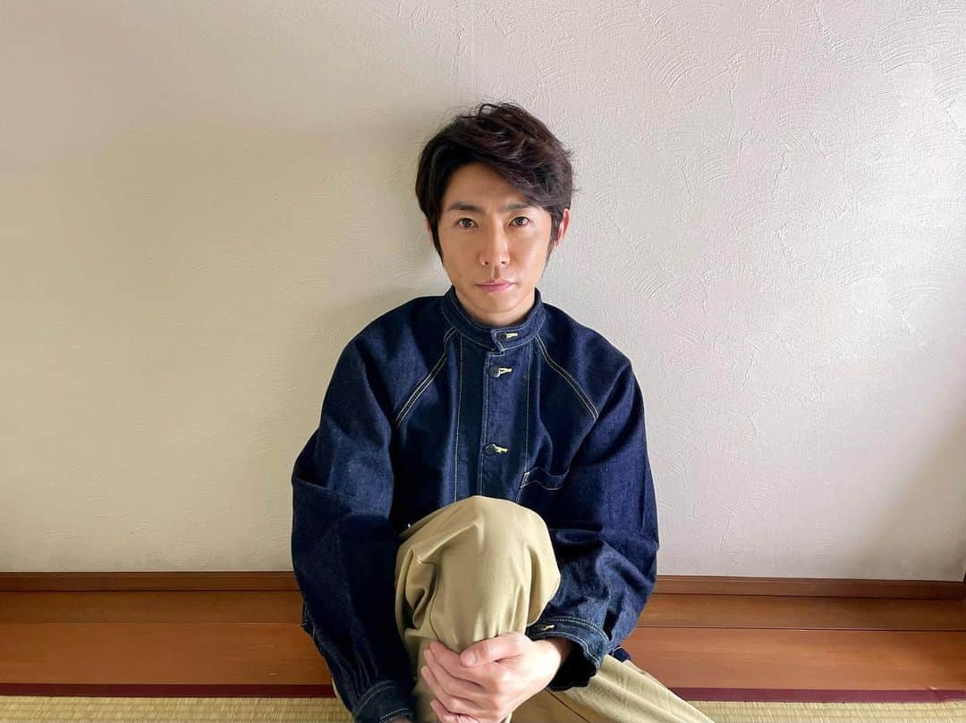 和田家の男たちさんのインスタグラム写真 - (和田家の男たちInstagram)「＊ ／ #和田家の男たち 最終回まで #あと1時間☝🏻‼️ ＼ ⁡ 髪型も服装もこれまでのフワフワなイメージとはガラッと変わった優くん… これは一体何の時のお写真😳!? ⁡ 答えは今夜の最終回にて🙋🏻‍♀️ ⁡ ぜひ！今夜もリアタイで 一緒に見届けてください✨ ⁡ #和田家の男たち #最終回 #今夜11時15分 ※一部地域を除く」12月10日 22時16分 - wadake_tvasahi