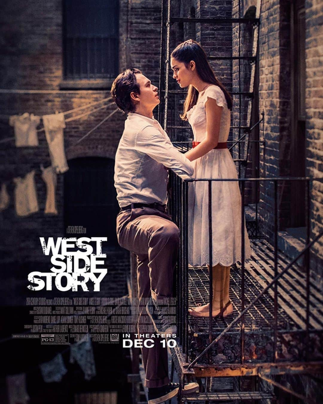 ジェシカ・キャプショーさんのインスタグラム写真 - (ジェシカ・キャプショーInstagram)「Westside Story is here!! Westside Story is here!! Westside Story is here!!   Please, please, please...RUN or preferably DANCE💃🏻🕺🏼💃🏽🕺🏽💃🏼your way to the closest theater to behold and celebrate this gorgeous ensemble of the most exquisite humans!!   The SCRIPT ( #tonykushner )!!  The  DANCING ( @justin_peck & @pattideldancer )!!  The acting and singing ( @arianadebose @rachelzegler @ansel @davidalvarez1111 #mikefaist and ALL OF THE 🦈 & ✈️!!  ALL OF IT IS COMPLETE PERFECTION!!  My heart felt every single moment of this film and I'm so grateful that it exists and is out for all to experience.  And that Director... 😉 WOW, he must be the most committed, inspiring, kind, playful, funny, honest, artful, soulful and sweetest human ever to have assembled that kind of break your heart beauty in one film. ♥️」12月11日 11時26分 - jessicacapshaw