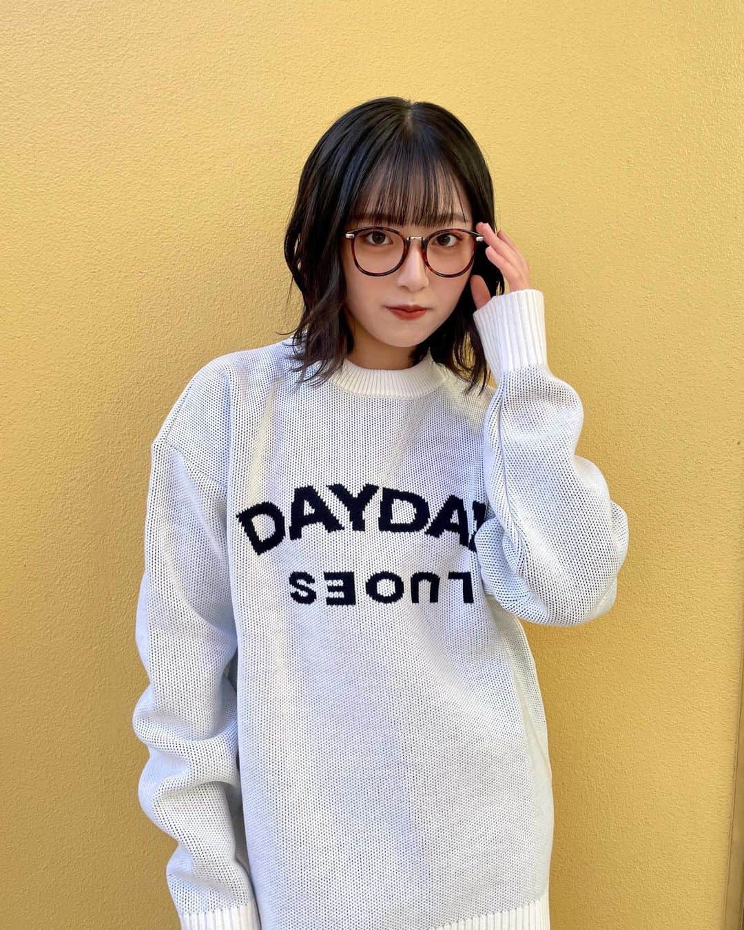 のインスタグラム：「このニット大優勝すぎる❤︎‬‪⸝⸝⸝ ・ ・ @day.day.seoul  #冬コーデ#冬服」