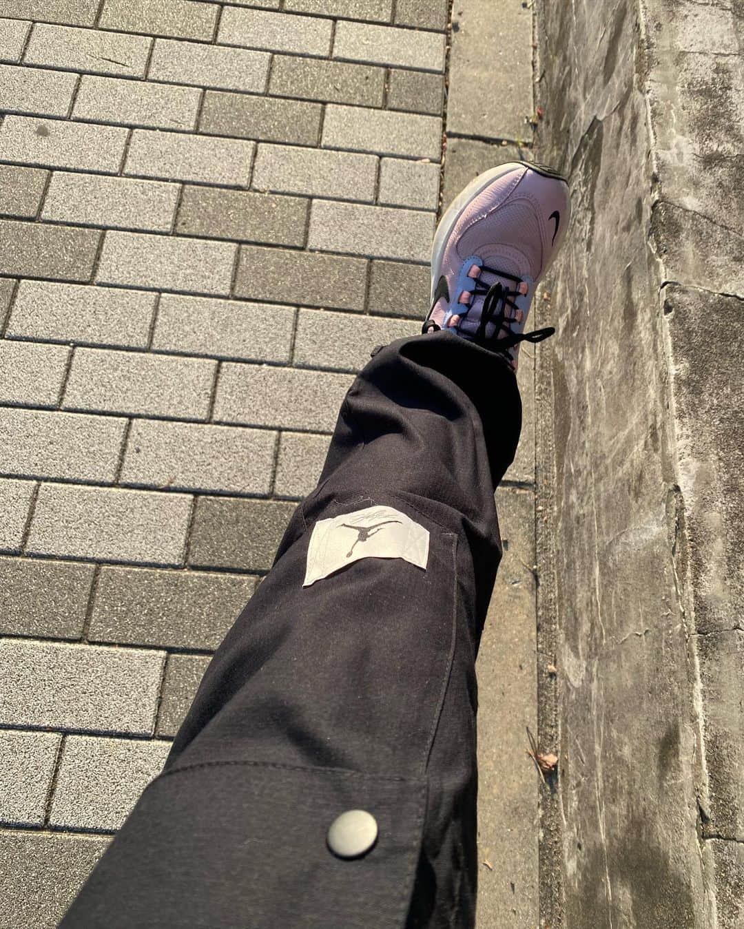 浅野杏奈さんのインスタグラム写真 - (浅野杏奈Instagram)「お家でのんびりしがちなので 体力づくり💪🏻💨💨  歩きすぎたのか、脚がカクカクです笑」12月11日 22時28分 - this.is.anna_box