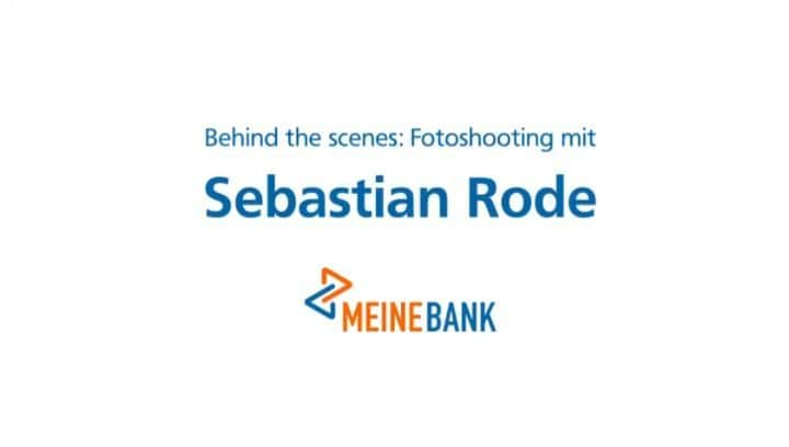 セバスティアン・ローデのインスタグラム：「Making of 🎬 Kleine Einblicke vom Shooting-Termin bei meinem neuen Partner @meinebank.de. Hat viel Spaß gemacht! 😊🙏 Zudem bin ich sehr dankbar dafür als Markenbotschafter für Werte einzutreten, von denen ich immer zu 100% überzeugt bin! Übrigens: Auf der Fanseite von @meinebank.de werden derzeit 10 Meine Bank - Autogrammkarten verlost, die von mir signiert werden. Viel Erfolg dabei.」