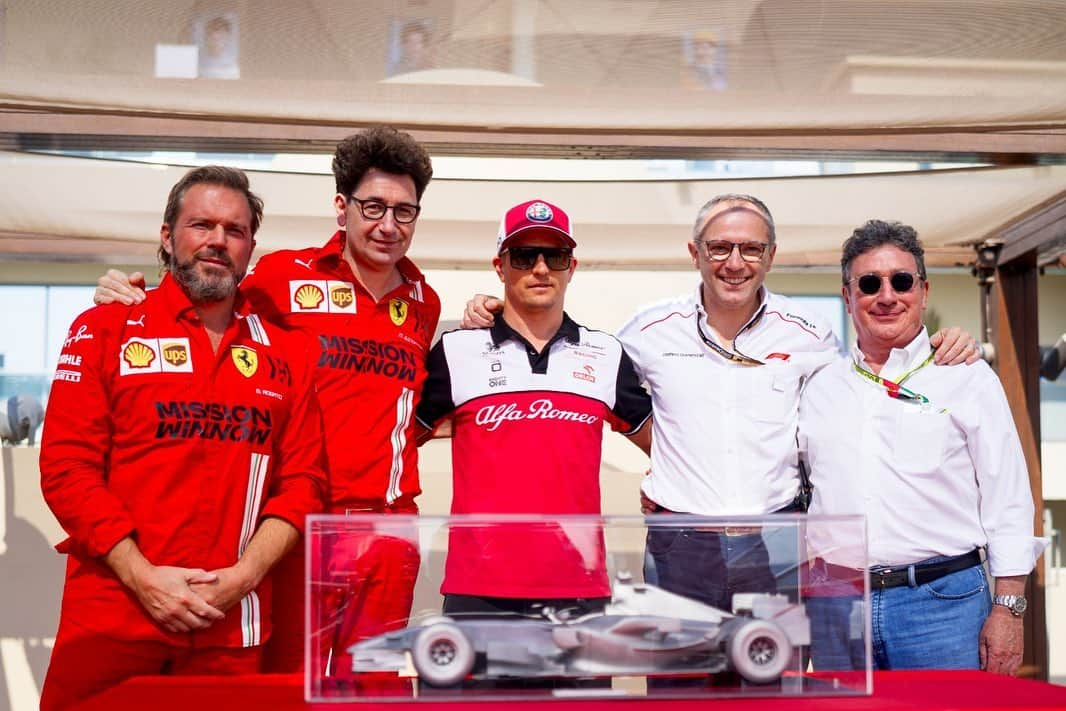 キミ・ライコネンさんのインスタグラム写真 - (キミ・ライコネンInstagram)「Grazie @scuderiaferrari」12月12日 0時09分 - kimimatiasraikkonen