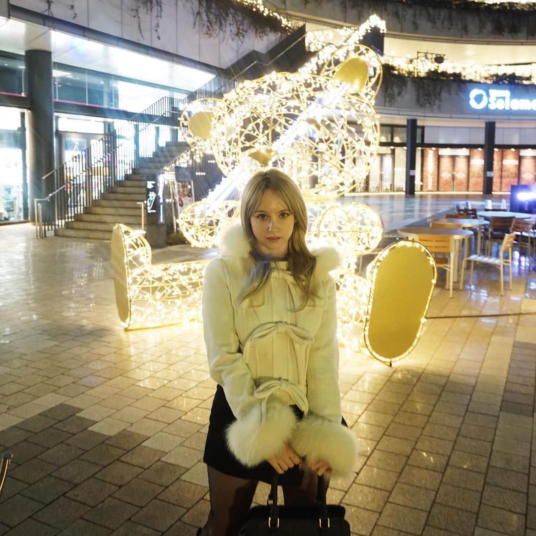 ジェマ・ルイーズのインスタグラム：「テディベアイルミネーション🧸✨  #イルミネーション #クリスマス #メリクリ #東京 #東京スカイツリー #tokyo #skytree #illumination」