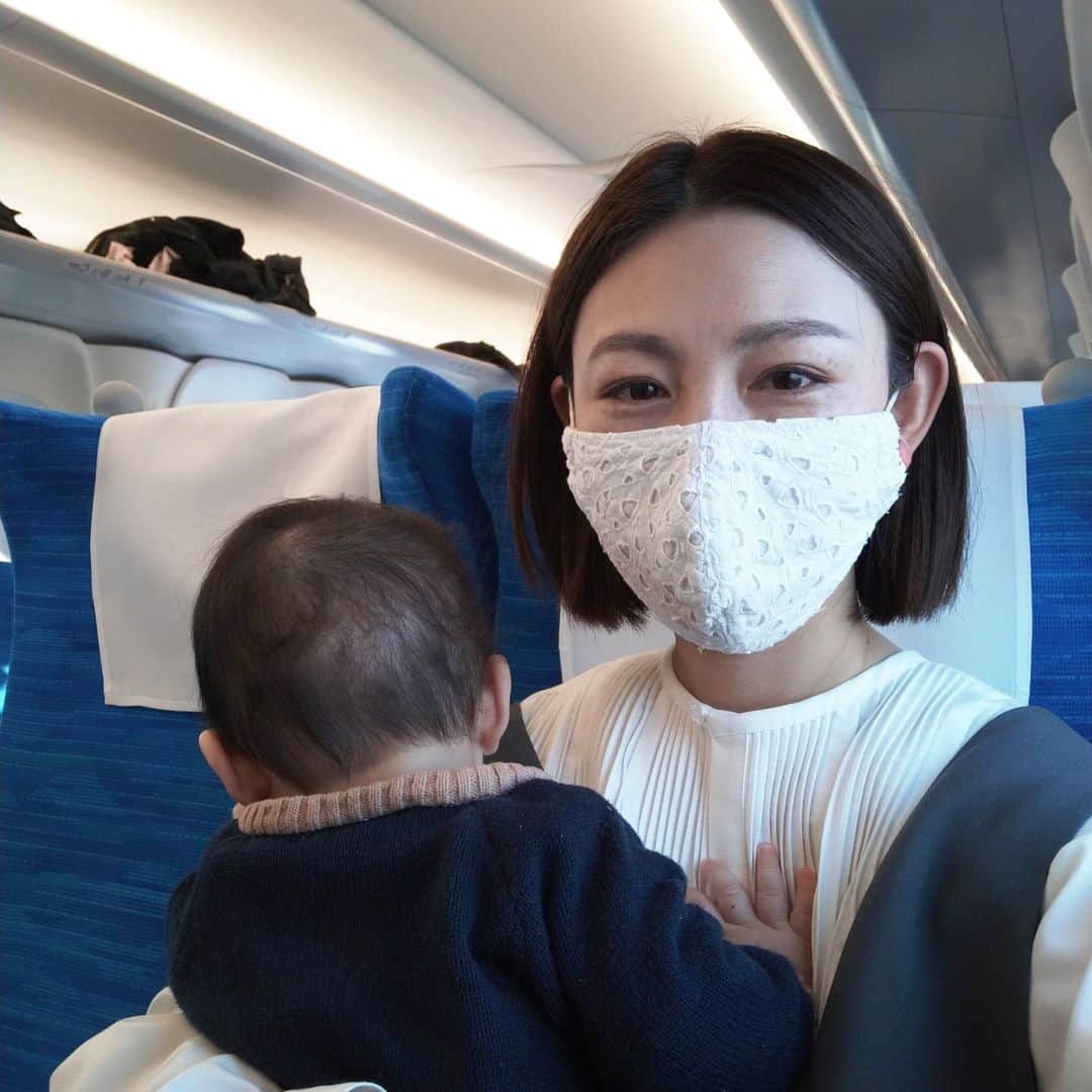 吉川莉早のインスタグラム：「いざ奈良へ🦌🦌🦌 荷物さんざんチェックしたはずが、一番大切なおしゃぶりを忘れた。 実家に帰って一番にすることが西松屋に行くことになった🦌🦌🦌」