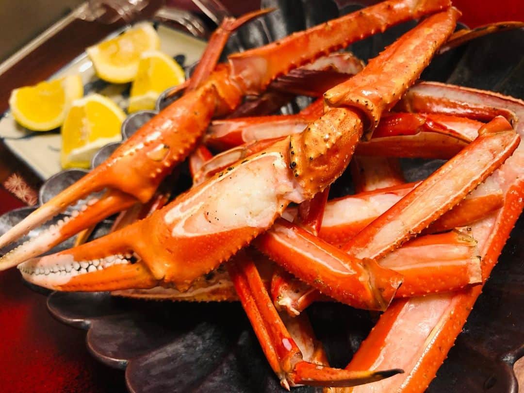 佐久間あすかのインスタグラム：「今年初の蟹づくしコース🦀✨🤤 また一週間がんばる🙌✨ 巣鴨　#食堂あさぬま」