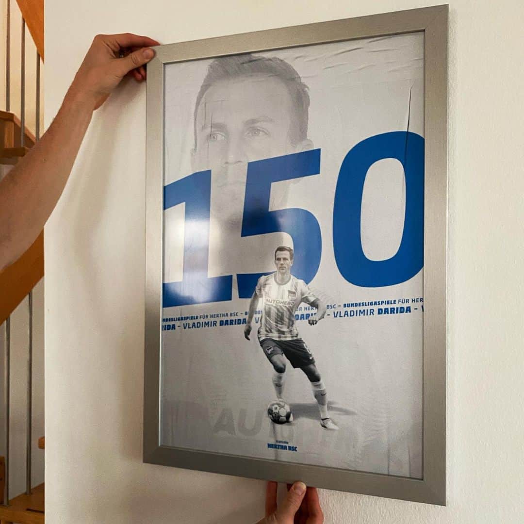 ヴラディミール・ダリダのインスタグラム：「150 💙🤍」