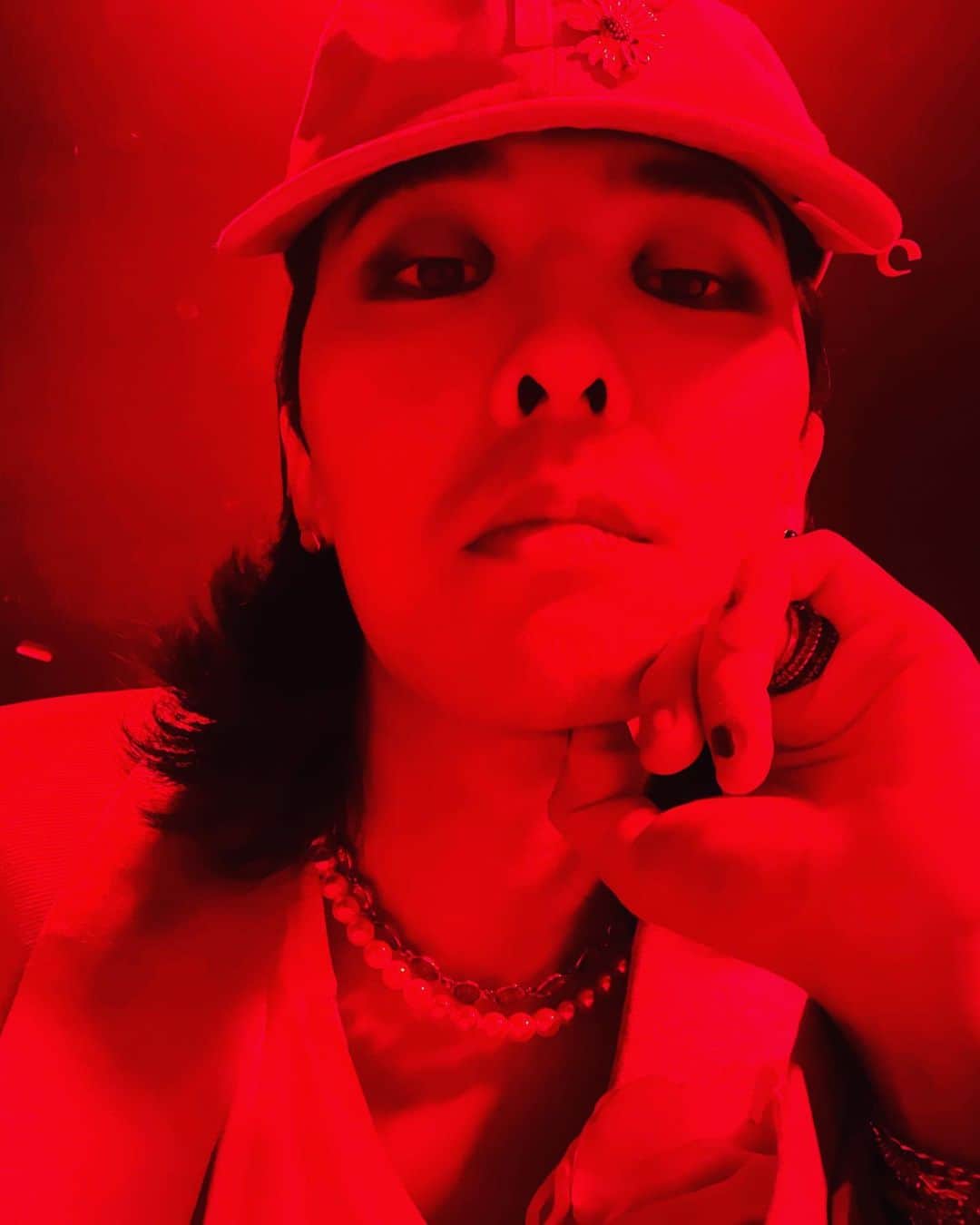 G-DRAGONのインスタグラム：「🍓」