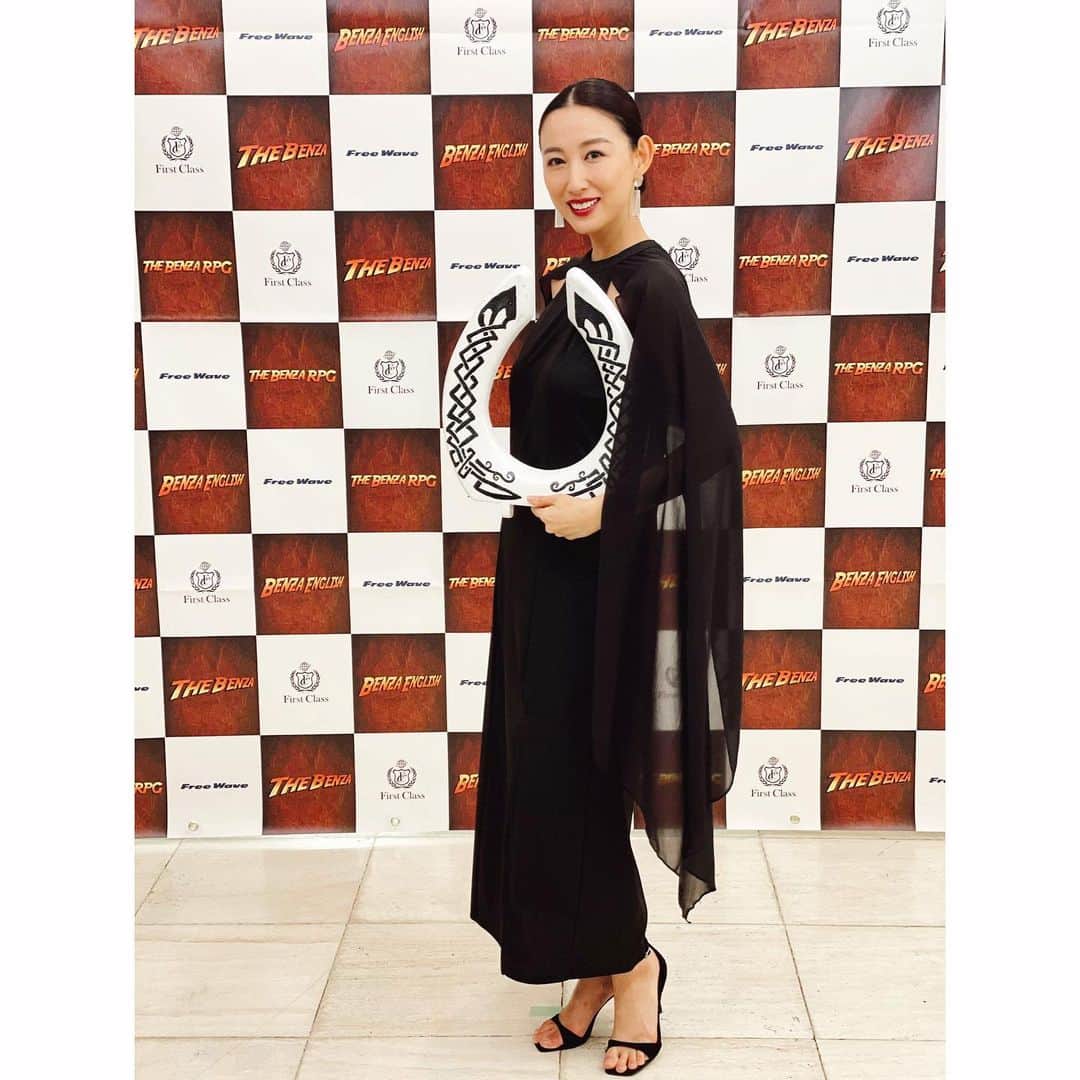 池田香織のインスタグラム：「先日の『The Benza シリーズ2』プレミア上映にお越しいただきありがとうございました！ 上映中の笑いや拍手に、多くのパワーをいただきました。 昨今はなかなか皆様に直接お会いすることができなかったので、今回多くの方とお会いして人のエネルギーを肌で感じられ、このような機会を持てたことがとっても嬉しく思います。 またお会いできるのを楽しみにしています✨  #thebenza2 #tokyocowboys」