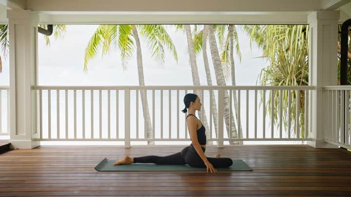 長谷川潤のインスタグラム：「Welcome to Glenwood “Mindful Movement Pilates Series!”  I’m excitement to share our second  collaboration with @wainaniwellnesscenter sponsored by @lululemonjp   Founder Wainani Arnold and I together create a 3-part Pilates series to accommodate our different physical/emotional needs:  •Nourish •Awaken •Energize  This second episode is Awaken.  This practice invites you to open your mind/body leaving you with a sense of revitalization.  I hope you enjoy it as much as we did creating it💛✨  Special thanks to:  •Sponsor @lululemonjp  •Pilates Instructor  @wainaniwellnesscenter  •Translator @moveandexpress •Video/Edit @wegofilm」