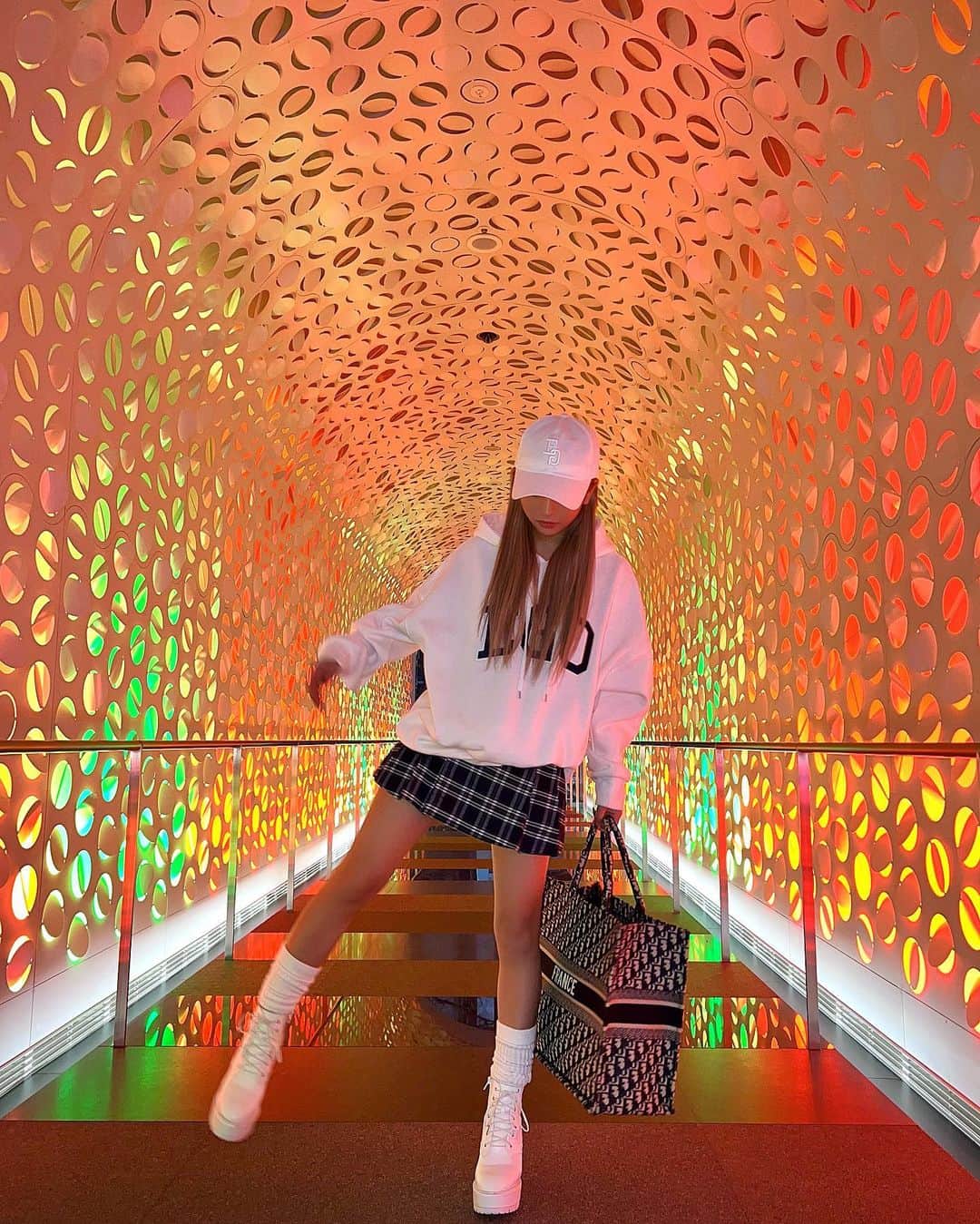 華のインスタグラム：「どツボcode👟🤍 . . . next▶︎2022❤️‍🔥❤️‍🔥❤️‍🔥 @egoist_official」