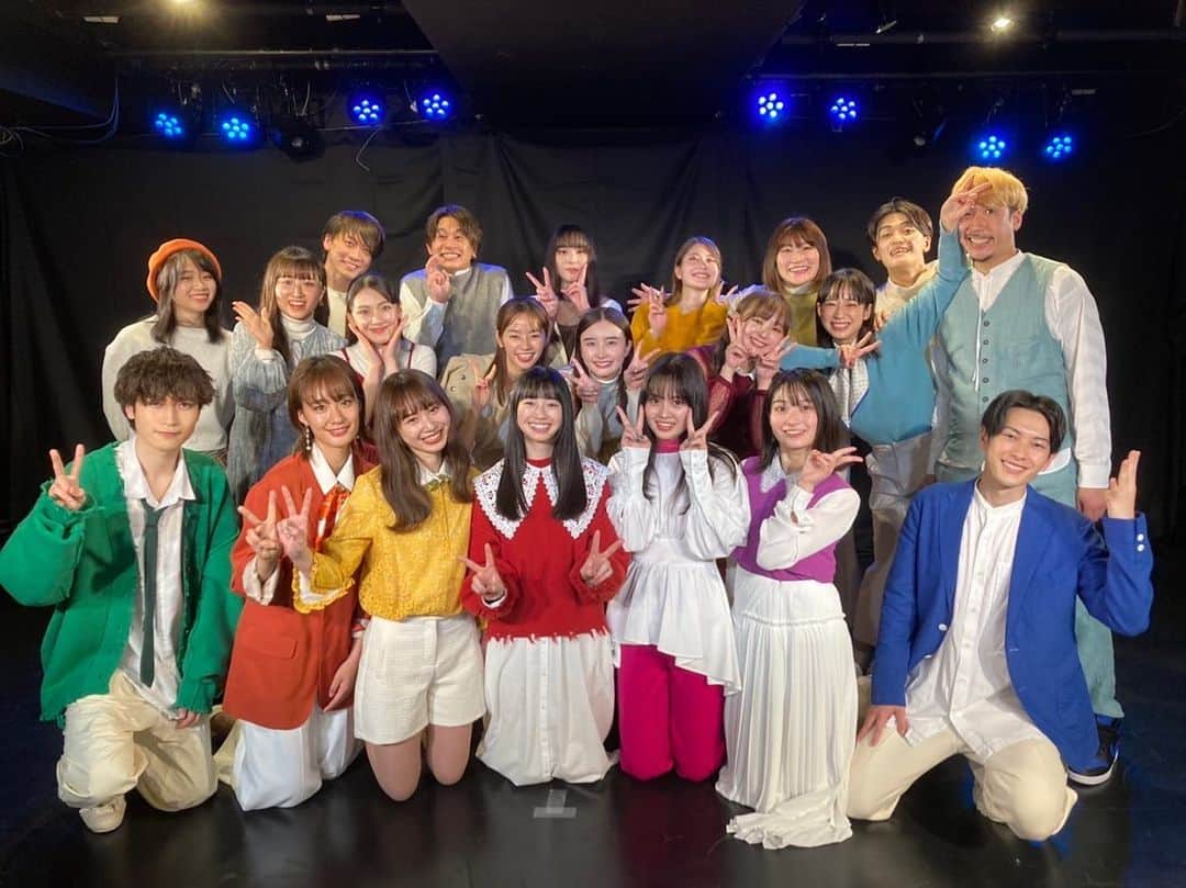 立野沙紀さんのインスタグラム写真 - (立野沙紀Instagram)「今回新たに新劇団員が７名加わることになりました！ 是非新体制になった劇団４ドル５０セントの応援よろしくお願い致します☺︎#劇団４ドル５０セント」12月27日 20時53分 - saki_tateno