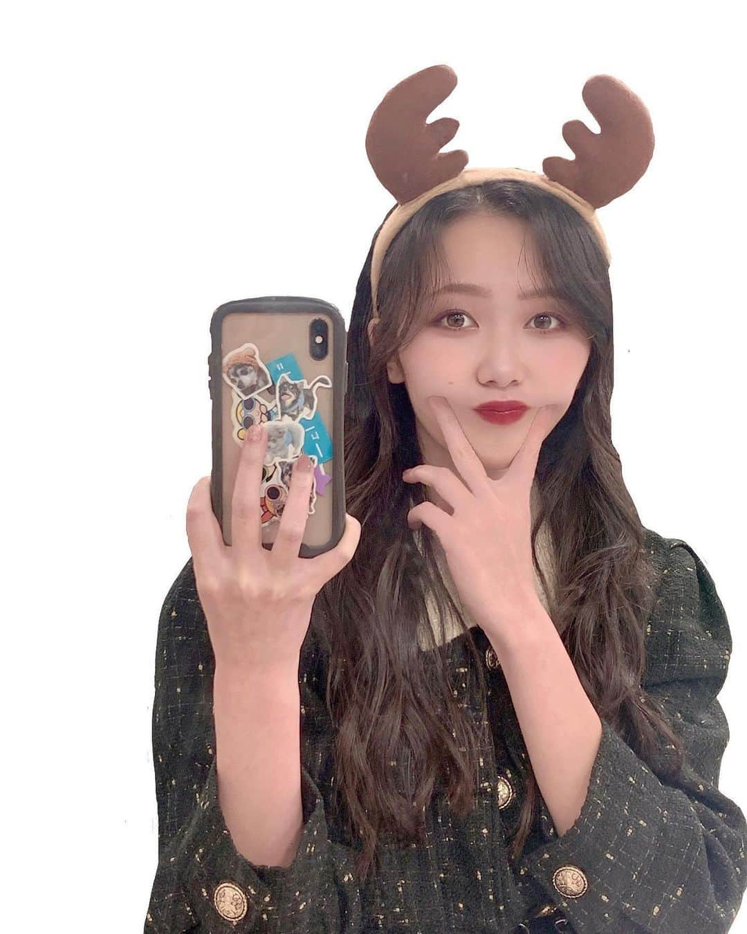 山邊未夢さんのインスタグラム写真 - (山邊未夢Instagram)「だいぶ出遅れたトナカイです🦌🎄💫」12月27日 21時11分 - miyu_tokyogirlsstyle