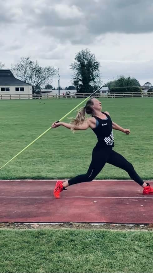 Tori Peetersのインスタグラム：「Just keep building.. ▪️◾️◼️ ⬛️  #newzealand #javelinthrower #trainingblock #poweredbypics #sportsfuelathlete」